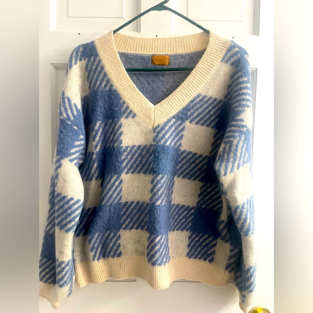 POL v neck patterned sweater